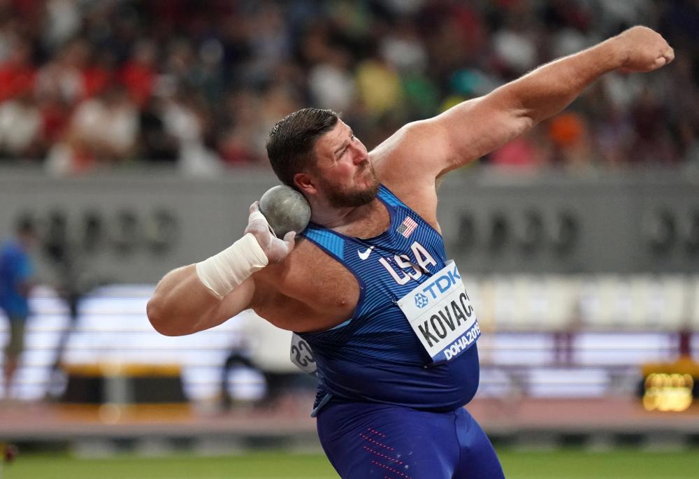 DyeStat News Joe Kovacs Wins Incredibly Close Shot Put 